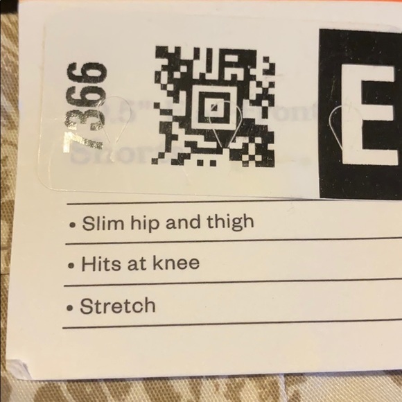 Men's 10.5" Flat Front Shorts Pineapple Print 40 - Picture 5 of 7